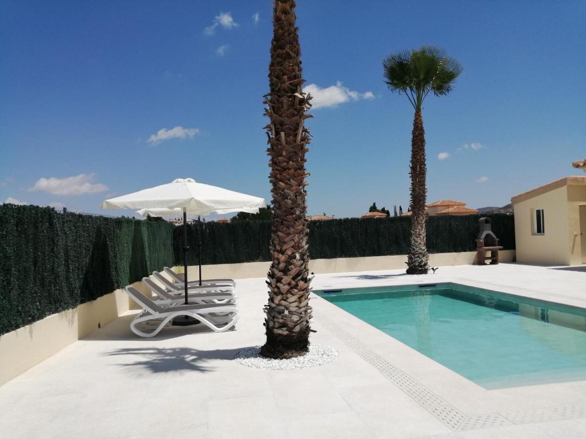 Villa Los Castos Immaculate 2-Bed Villa Arboleas Esterno foto