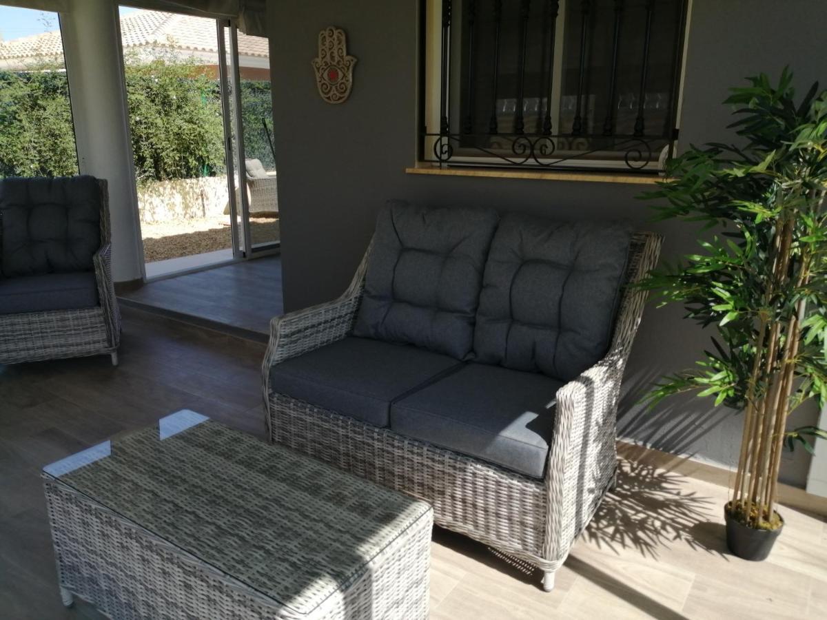 Villa Los Castos Immaculate 2-Bed Villa Arboleas Esterno foto
