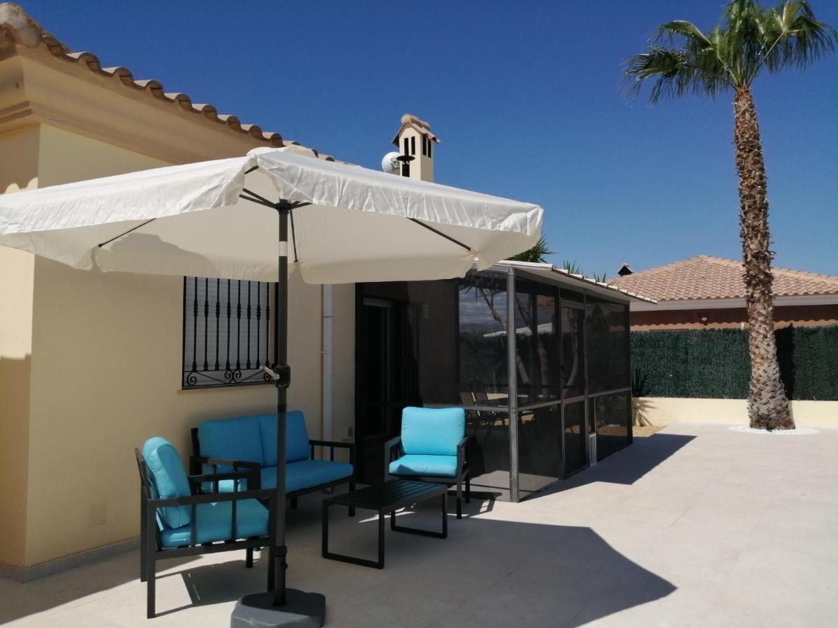 Villa Los Castos Immaculate 2-Bed Villa Arboleas Esterno foto
